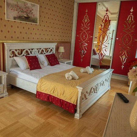 One Bedroom Apartment With Balcony-Kostyushka Street,16 Lviv Exterior photo